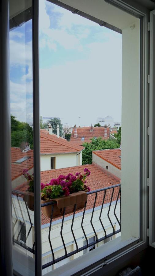 Hôtel Vauban Livry-Gargan Buitenkant foto